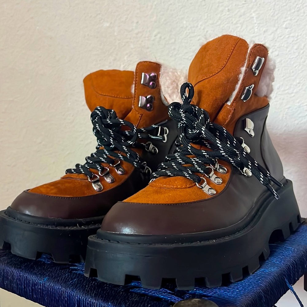 Winter boots
